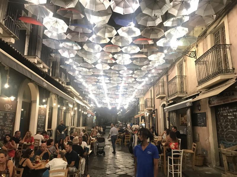 카타니아 I Colori Di Sara B&B 외부 사진