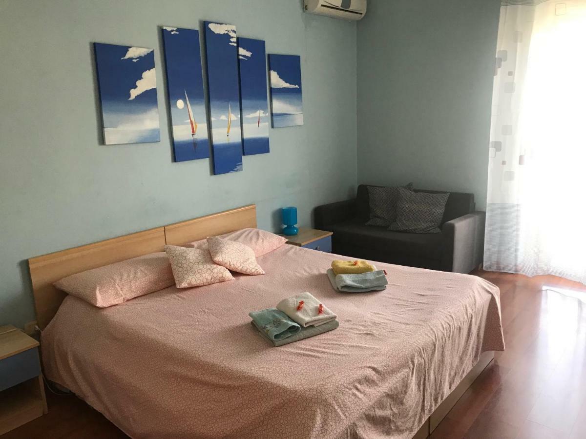 카타니아 I Colori Di Sara B&B 외부 사진