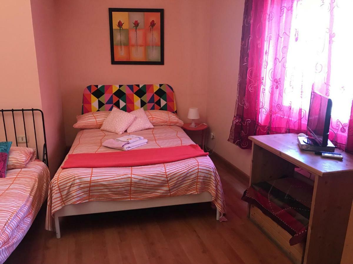 카타니아 I Colori Di Sara B&B 외부 사진